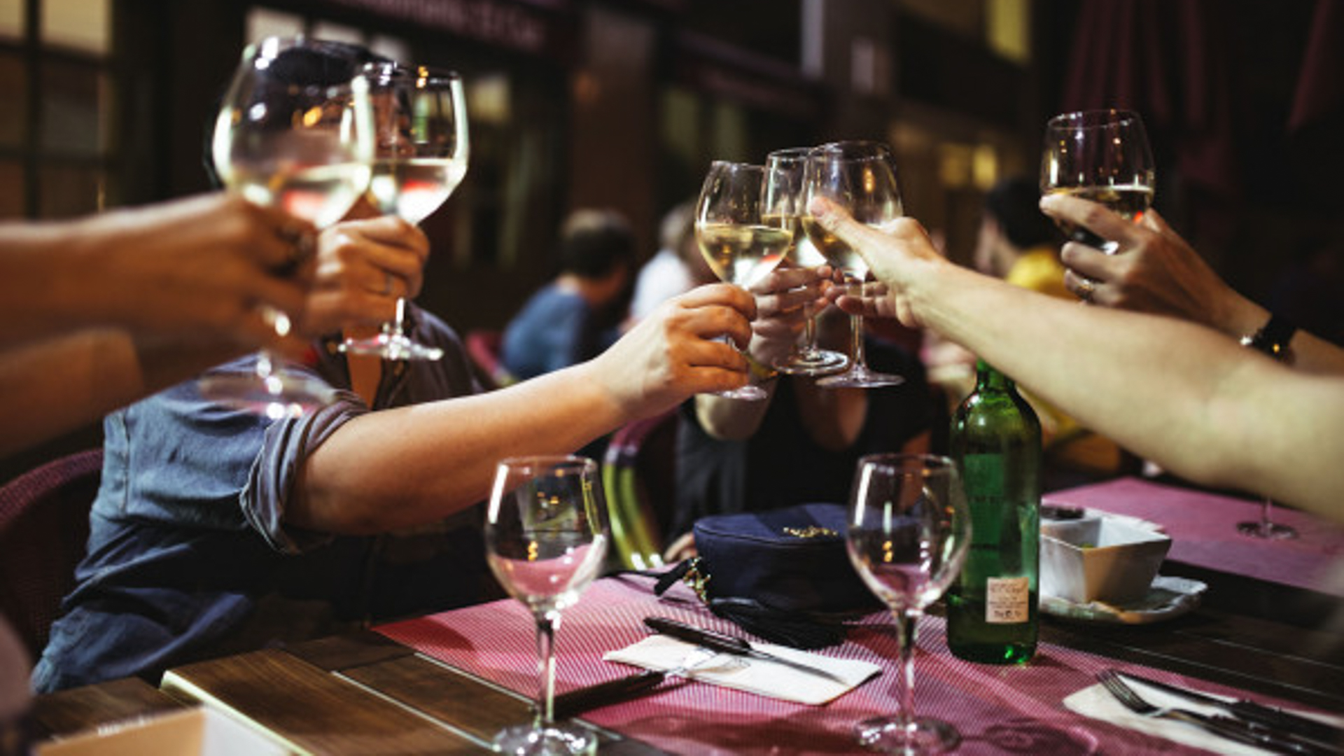 NOTICIAS MORENO: MORENO CONVOCA A COMERCIOS GASTRONOMICOS A PARTICIPAR DE LA PRIMERA NOCHE DE LOS BARES